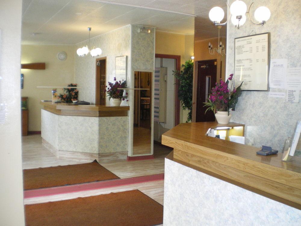 Hotel Moderne Saint-Denis  Esterno foto